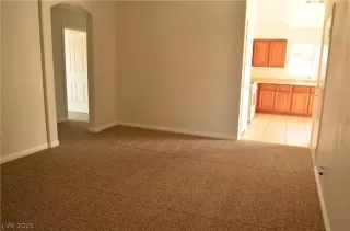 Photo #2: 2320720 Listing 