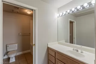 Photo #5: 2320746 Listing 