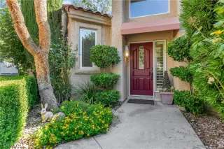 Photo #2: 2320844 Listing