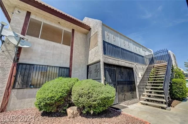 MLS: 2320857 Condo For Sale