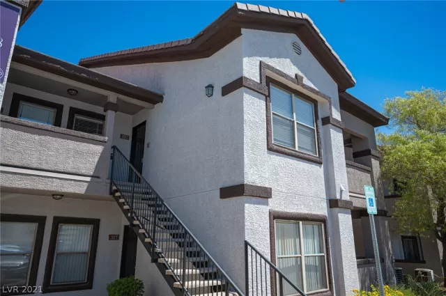 MLS: 2320913 Condo For Sale