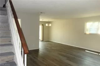 Photo #3: 2320996 Listing 