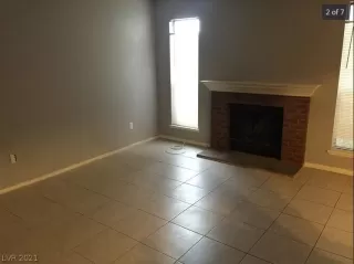 Photo #2: 2321013 Listing