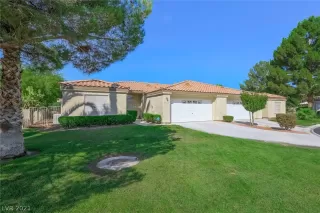 Photo #1: 2321041 Listing 