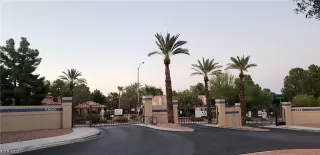 Photo #1: 2321074 Listing