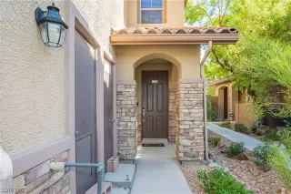 Photo #3: 2321081 Listing 