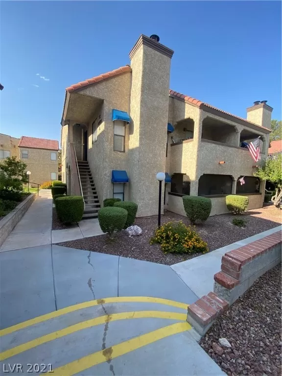 MLS: 2321116 Condo For Sale