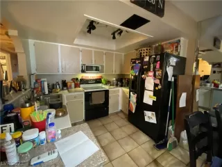 Photo #4: 2321116 Listing