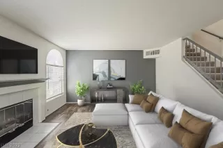 Photo #1: 2321129 Listing