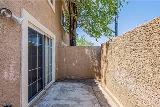 Photo #6: 2321129 Listing