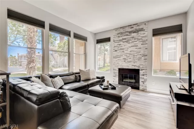 MLS: 2321146 Condo For Sale