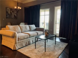 Photo #1: 2321150 Listing