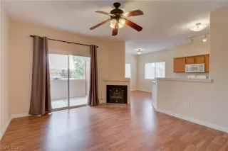 Photo #1: 2321183 Listing 