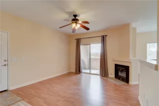 Photo #2: 2321183 Listing 