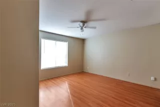 Photo #3: 2321205 Listing 