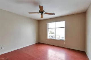 Photo #6: 2321205 Listing 