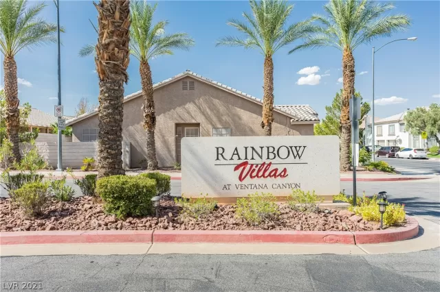 MLS: 2321215 Condo For Sale