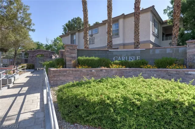 MLS: 2321221 Condo For Sale