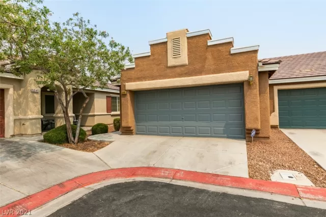 MLS: 2321264 Condo For Sale