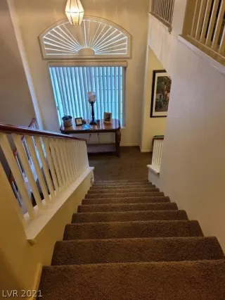 Photo #6: 2321268 Listing