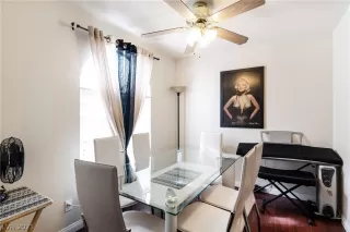 Photo #3: 2321306 Listing