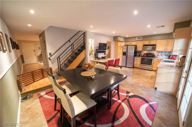 MLS: 2321315 Condo For Sale