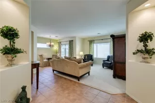 Photo #3: 2321354 Listing 