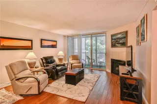 Photo #1: 2321456 Listing 