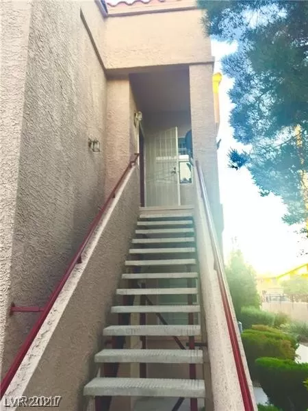 MLS: 2321458 Condo For Sale