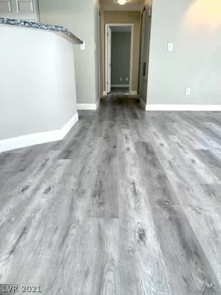 Photo #6: 2321468 Listing 