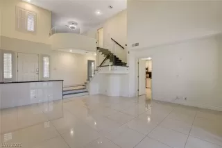 Photo #4: 2321513 Listing