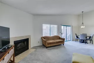 Photo #2: 2321518 Listing