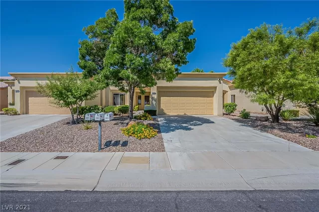 MLS: 2321528 Condo For Sale