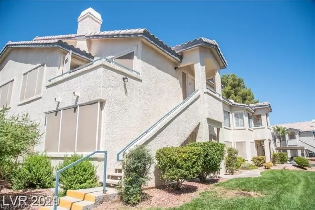 MLS: 2321561 Condo For Sale