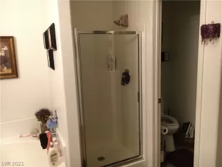 Photo #6: 2321570 Listing 