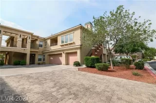 Photo #1: 2321601 Listing 