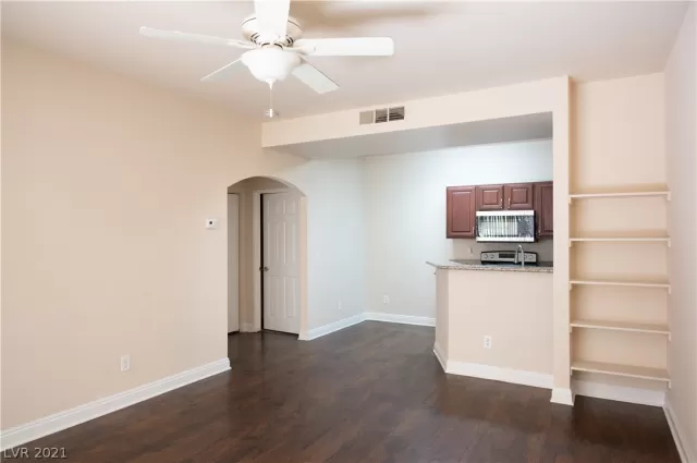 MLS: 2321602 Condo For Sale