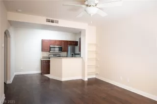Photo #1: 2321602 Listing 