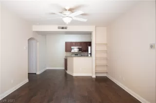 Photo #3: 2321602 Listing 