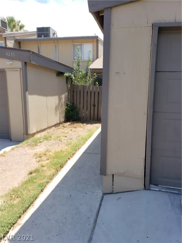 MLS: 2321617 Condo For Sale