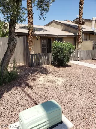 Photo #4: 2321617 Listing 