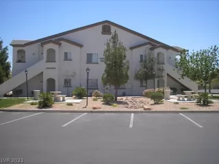 Photo #1: 2321689 Listing