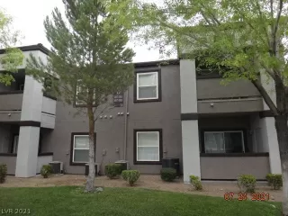 Photo #1: 2321695 Listing