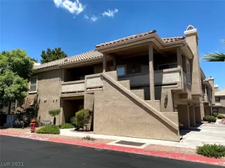 Photo #1: 2321815 Listing 