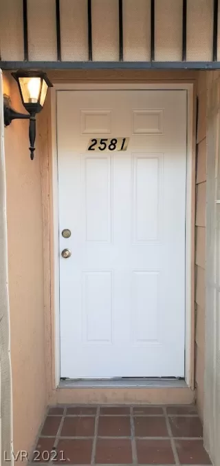 Photo #1: 2321841 Listing 