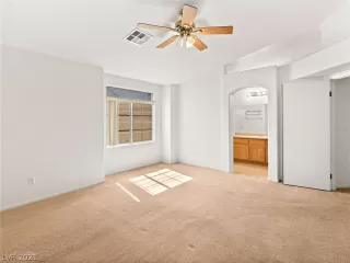 Photo #3: 2321867 Listing 