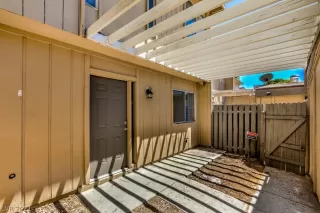 Photo #3: 2321876 Listing 