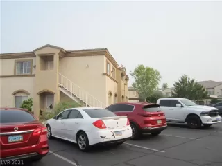 Photo #2: 2321936 Listing