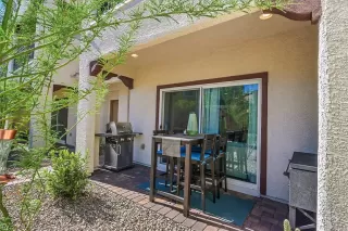 Photo #6: 2321942 Listing 