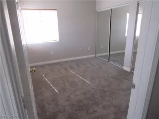 Photo #5: 2321948 Listing 